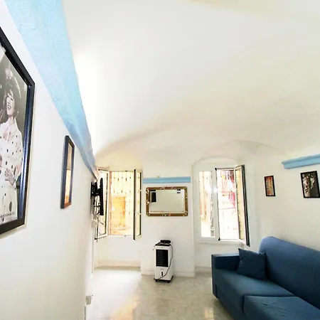 Battubelin, Nel Centro Di Apartman San Remo